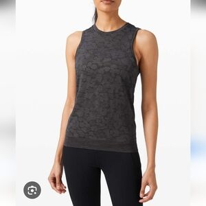 Lululemon Breeze By Muscle  Sleeveless Textured Performance Tank  Charcoal 4